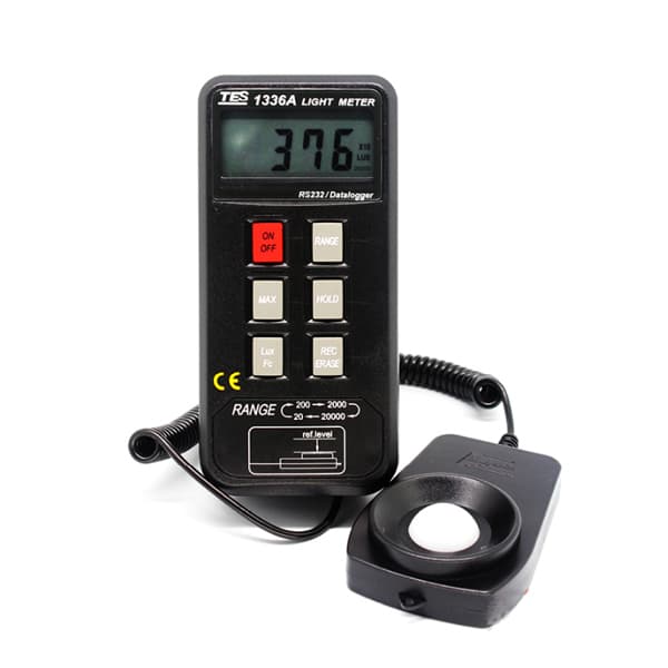 TES-1336A 디지털 조도계 Lux Meter 휴대용 조도측정기 TES